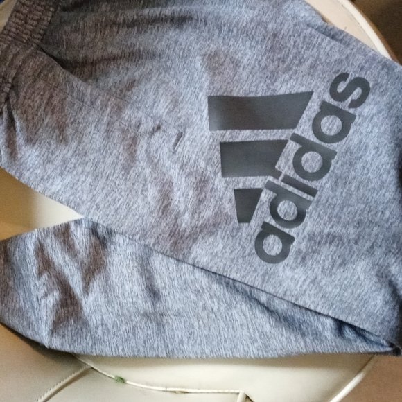 EUC Boys Focus Joggers Grey with Black Logo - Picture 6 of 6